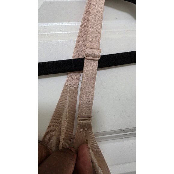 Spanx Womens Beige Shapewear Bodysuit With Adjustable Straps Size M/M Nylon/Span - Picture 6 of 7
